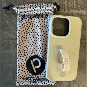 Loopy Case iPhone 15 Pro Beige/Tan